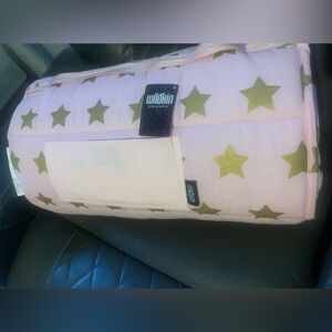 Wildkin Floor Pillow Lounger Pink and Gold Stars